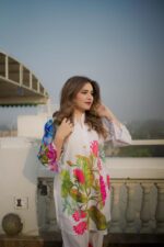 Stitched 2pc Sana Safinaz Replica - Image 3