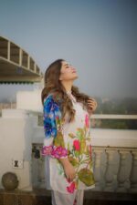 Stitched 2pc Sana Safinaz Replica - Image 2